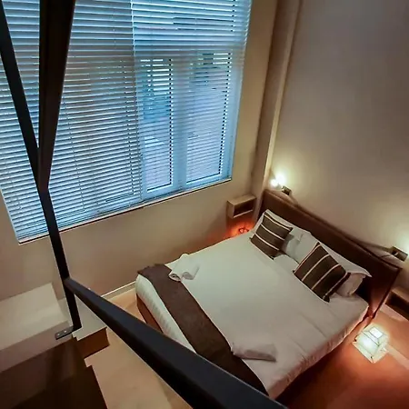 Joivy Superb Loft For 4 Near Sempione Park Apartament